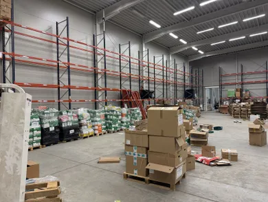 Na prenájom komerčné, 480 m², Nitra, Levická