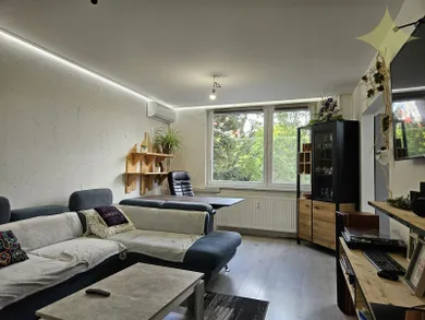 Mieszkania na sprzedaż, 3-pokojowe, Vráble · €142 900