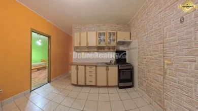 Na predaj 2-izbový byt, 67 m², Levice, Mochovská ul.