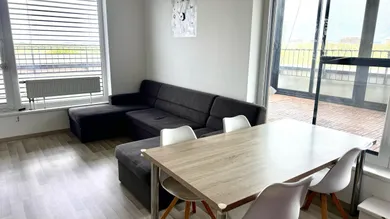 Mieszkania na wynajem, 4-pokojowe, Bratislava-Petržalka · €1350