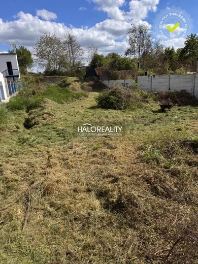 Na predaj pozemok, 584 m², Bratislava-Ružinov, Domové role