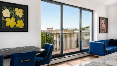 Na predaj 4-izbový byt, 82 m², Bratislava-Staré Mesto, Vlčkova