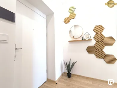 Na prenájom 2-izbový byt, 60 m², Liptovský Mikuláš