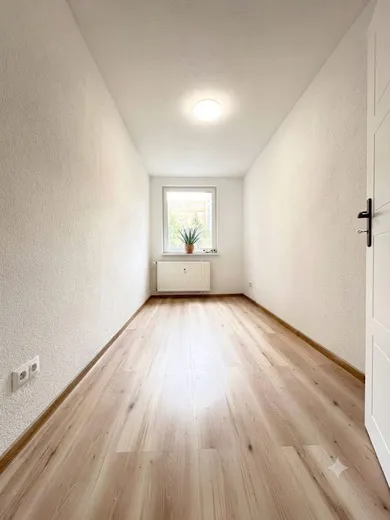 Na prenájom 4-izbový byt, 80 m², Košice-Ťahanovce, Varšavská