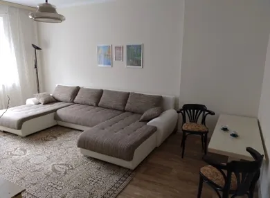 Na prenájom 1-izbový byt, 42 m², Bratislava-Ružinov, Miletičova
