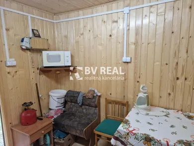 Na predaj 2-izbový rekreačný dom, 21 m², Lehota pod Vtáčnikom
