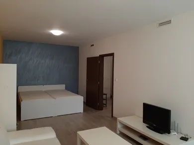 Na prenájom 1-izbový byt, 42 m², Trnava