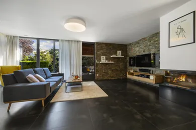 Na prenájom 4-izbový dom, 188 m², Bratislava-Nové Mesto, Tupého