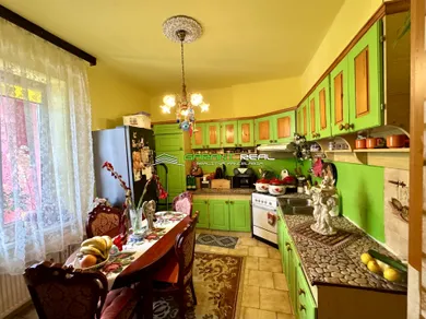 Na predaj 2-izbový byt, 82 m², Košice-Staré Mesto, Letná
