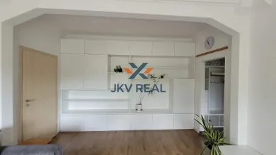 Byty na prenájom 3-izbový, Bratislava-Nové Mesto · €900