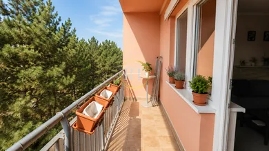 Na predaj 2-izbový byt, 43 m², Bratislava-Ružinov, Rovníková