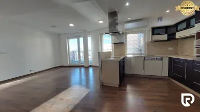 Na prenájom 2-izbový byt, 69 m², Trenčín, Legionárska