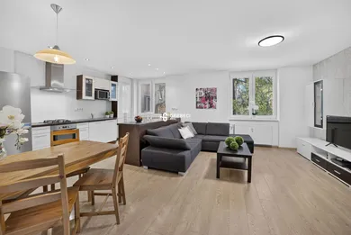 Na predaj 2-izbový byt, 59 m², Bratislava-Ružinov, Prievozská