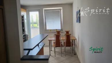 Na prenájom 2-izbový byt, 63 m², Senec, Žitavská