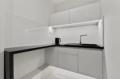 Na prenájom komerčné v Bratislava-Staré Mesto · €1 300 · Dokončené
