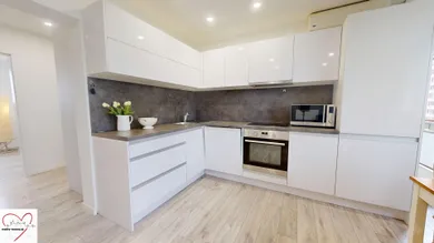 Na predaj 3-izbový byt, 65 m², Trnava, Clementisova