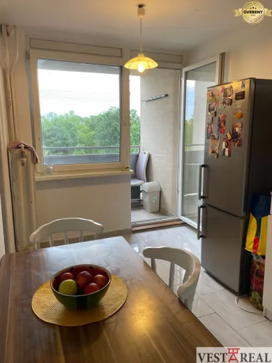 Na predaj 3-izbový byt, 74 m², Galanta, Parková