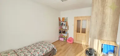 Na predaj 3-izbový byt, Bošany