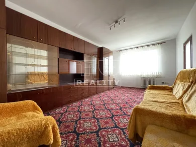 Na predaj 2-izbový byt, 63 m², Bratislava-Ružinov
