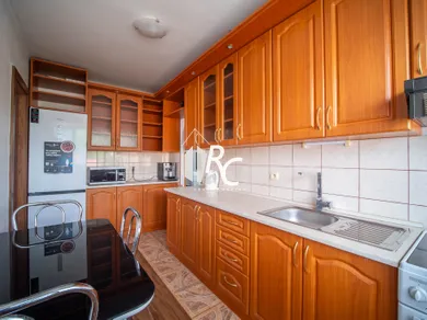 Mieszkania na sprzedaż, 3-pokojowe, Martin · €129 900