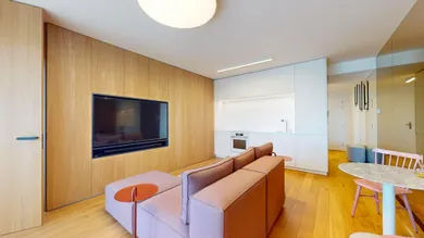 Na prenájom 2-izbový byt, 49 m², Bratislava-Nové Mesto, Račianska 64