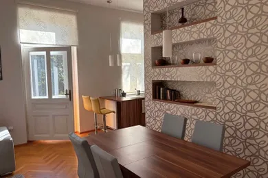 Na prenájom byt v Bratislava-Staré Mesto · €1 750 · Dokončené