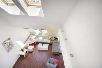 Na predaj 5-izbový byt, 200 m², Bratislava-Staré Mesto, Mariánska