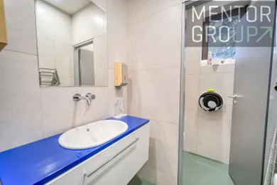 Na prenájom 1-izbový dom, 360 m², Bratislava-Nové Mesto, Podkolibská