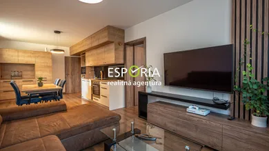 Na predaj 3-izbový byt, 63 m², Prešov, Teriakovská