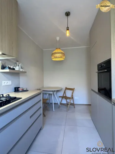 Na predaj 2-izbový byt, 56 m², Zvolen