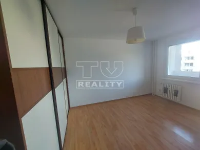 Na predaj 2-izbový byt, 70 m², Bratislava-Dúbravka