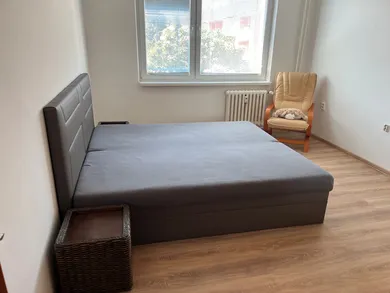 Na predaj 2-izbový byt, 62 m², Trenčín, Dlhé Hony