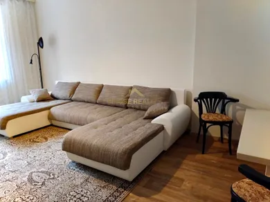 Na prenájom 1-izbový byt, 42 m², Bratislava-Ružinov, Miletičova