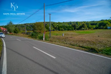 Na predaj pozemok, Potoky