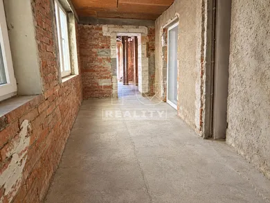 Na predaj dom, 279 m², Košice-Krásna