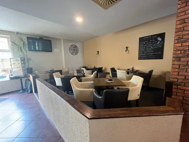Na prenájom komerčné, 90 m², Bratislava-Podunajské Biskupice, Kazanská