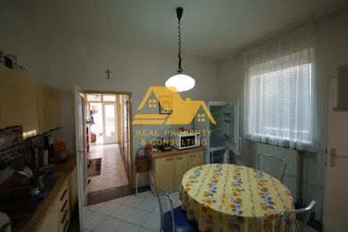 Na predaj 4-izbový dom, 120 m², Nové Zámky