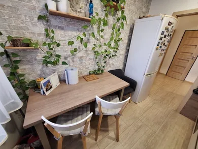 Na predaj 3-izbový byt, 70 m², Nové Mesto nad Váhom, Považská