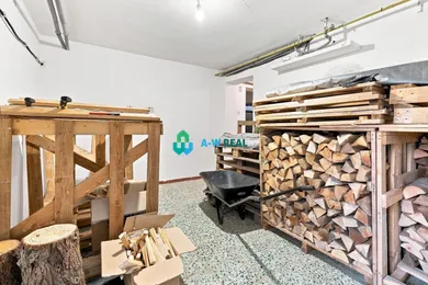 Na predaj 4-izbový byt, 300 m², Dunajská Streda