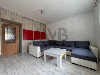 Na prenájom 2-izbový byt, 62 m², Nové Zámky, Jazdecká