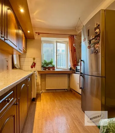 Na predaj 2-izbový byt, 68 m², Nové Zámky, M. R. Štefánika