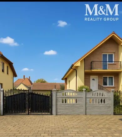 Domy na sprzedaż, 7-pokojowe, Veľký Meder · €399 990