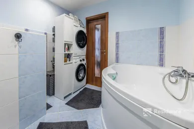 Na predaj 3-izbový byt, 72 m², Liptovský Mikuláš, Senická