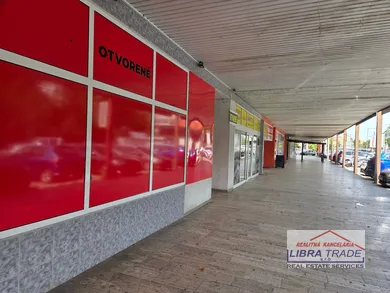 Na predaj objekt, 425 m², Nové Zámky