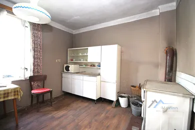 Na predaj dom, 40 m², Oslany, Družstevná