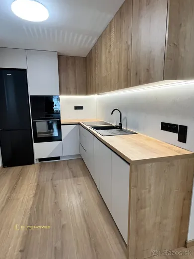 Na prenájom 2-izbový byt, 60 m², Spišská Nová Ves, Rázusova