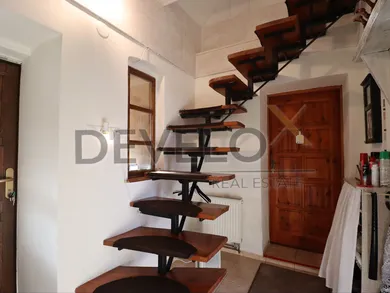 Na predaj 1-izbový dom, 100 m², Sekule