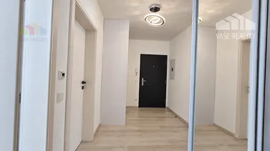 Na predaj 2-izbový byt, 53 m², Moravany nad Váhom
