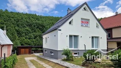 Domy na sprzedaż, Prievidza · €343 200