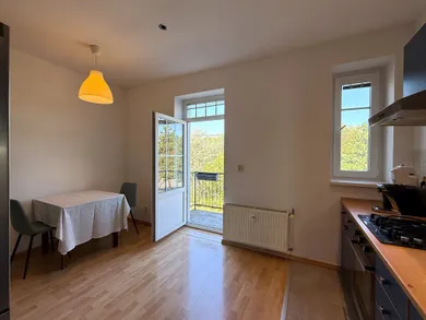 Na prenájom 1-izbový byt, 45 m², Bratislava-Staré Mesto, Brnianska